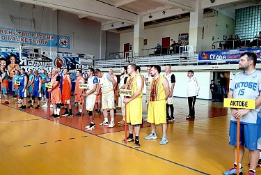 «Седой баскетбол» собрал ветеранов спорта